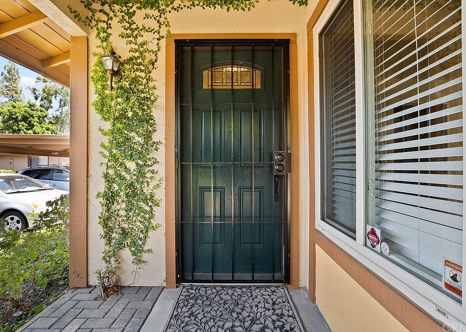 1st image of 2312 Dahlia Dr