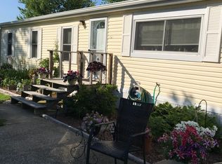 1909 Columbia Blvd, Urbana, IL 61802