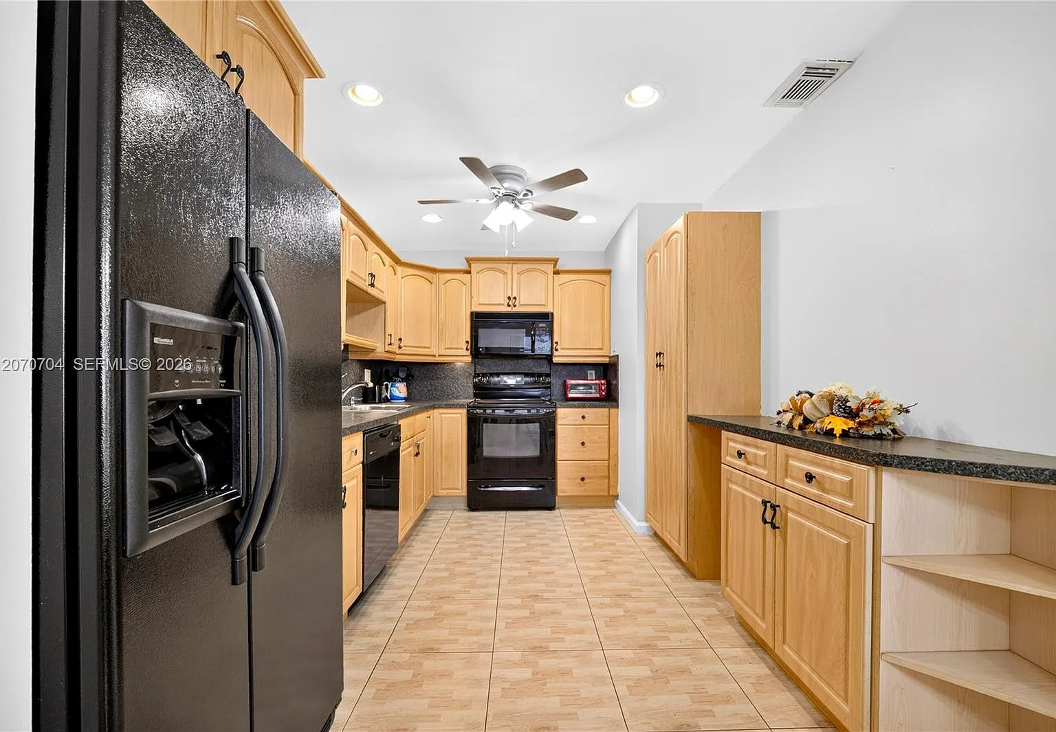 Lauderdale West Condo No — Photo 2