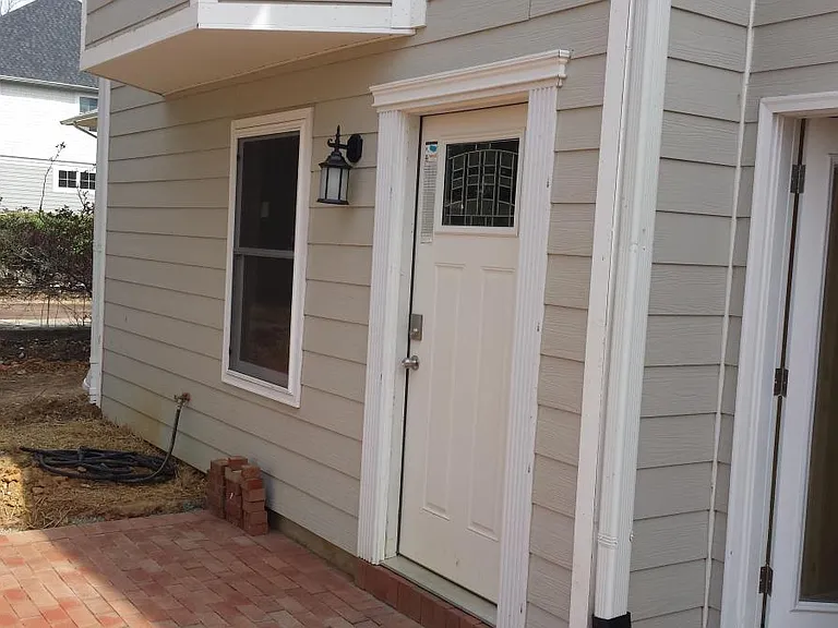 5808 Plainview Rd — Photo 1
