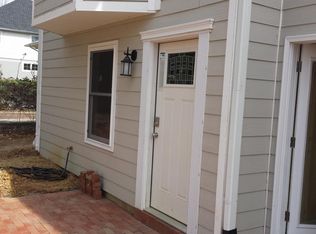 5808 Plainview Rd, Bethesda, MD 20817