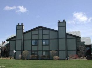 8982H Portage Pointe Dr, Streetsboro, OH 44241