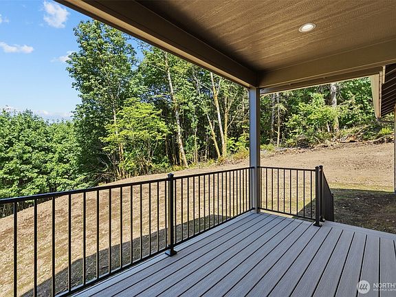 3rd image of 254 Windy Ridge Drive