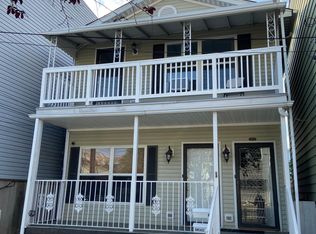 103 Van Horne St #2A, Jersey City, NJ 07304