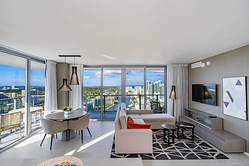 2721 E Hallandale Beach Blvd #29-ID1049815P Photo 1