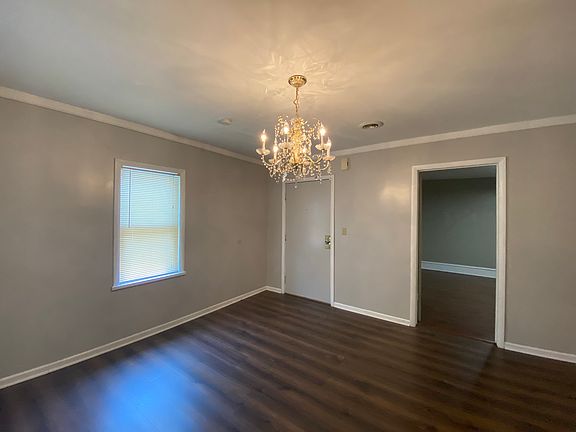 2nd image of 1867 W 48th St