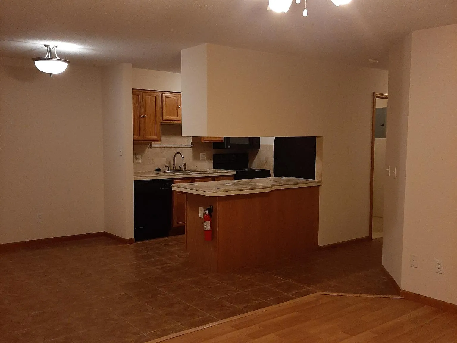 9666 Sawgrass Ct — Photo 4