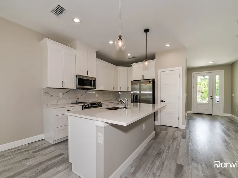 2646 Morrietta Ln — Photo 2