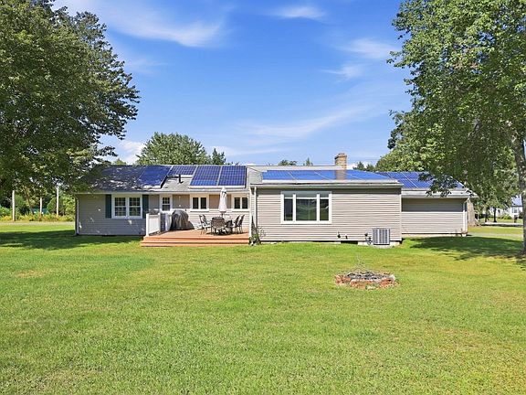 5th image of 951 Tinkham Rd