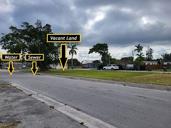 4th image of 300 SW 6th St