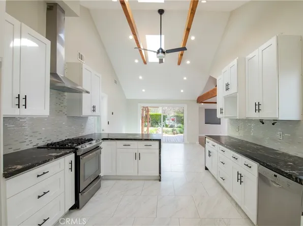 7447 Enfield Ave, Reseda, CA 91335