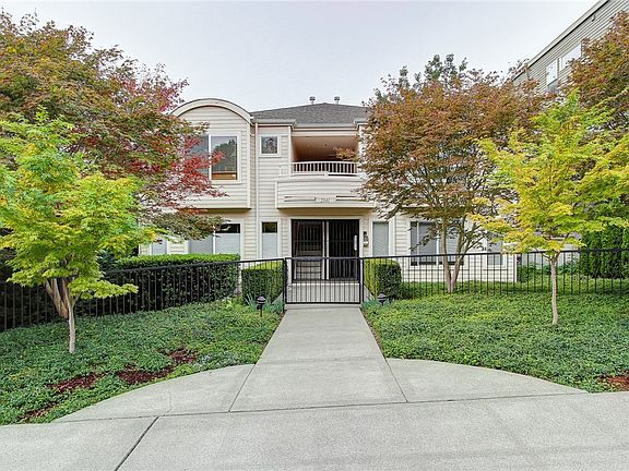 2nd image of 2841 14th Ave W APT 201