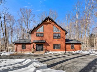 340 King Arthur Rd, Blakeslee, PA 18610