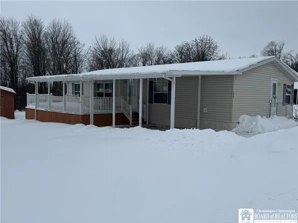 171 E Terrace Ln, Bemus Pt, NY 14712