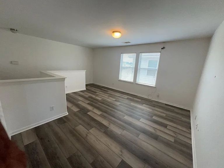 3238 Elisa Springs Ln — Photo 11