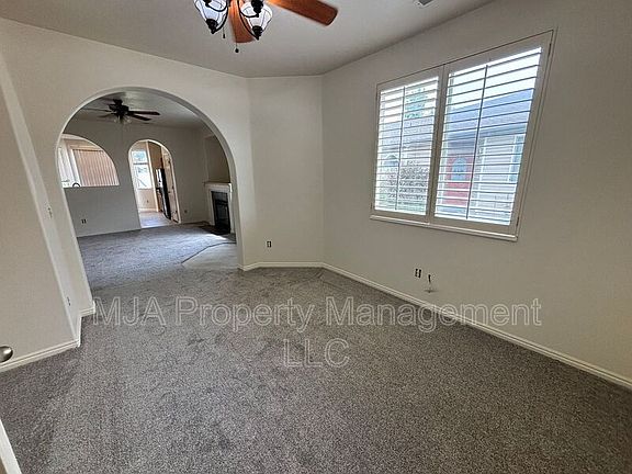 3rd image of 212 N Caleb Dr