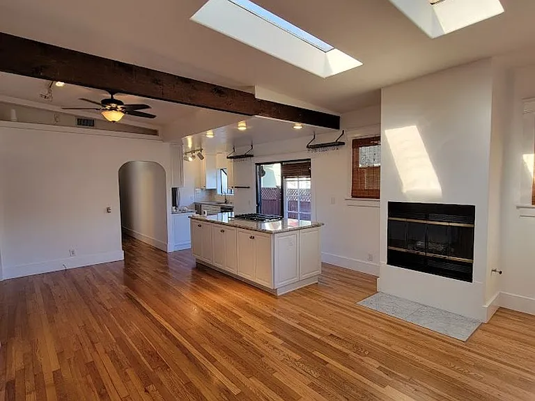321 Grand Ave — Photo 3