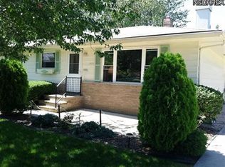 3570 W 214th St, Fairview Park, OH