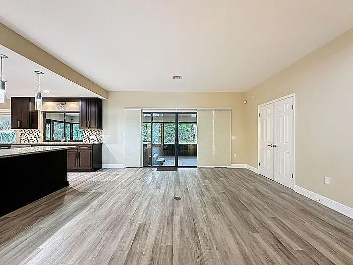 6846 Lake View Dr — Photo 38