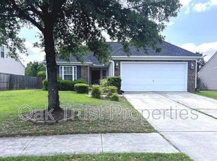 1406 Grackle Ct, Hanahan, SC 29410