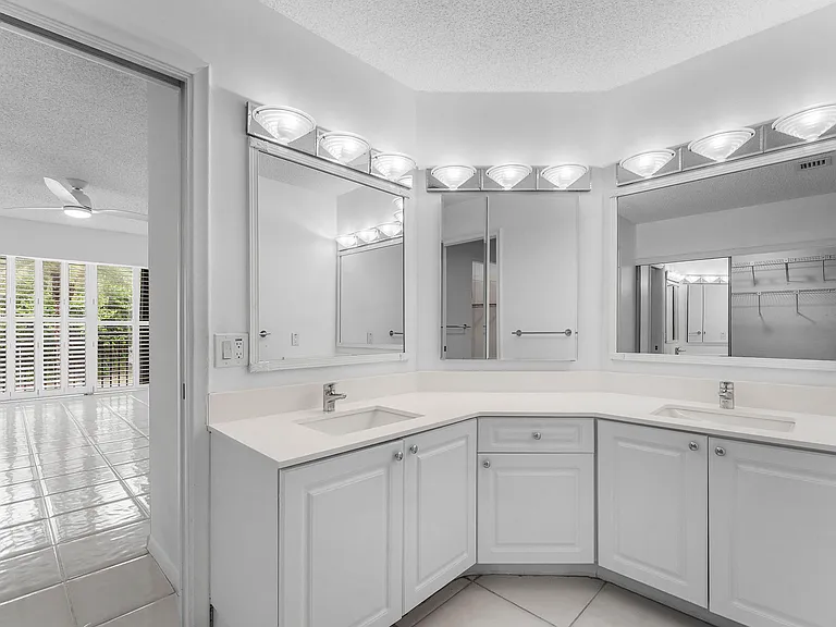 3908 S Ocean Blvd #T-1 — Photo 40