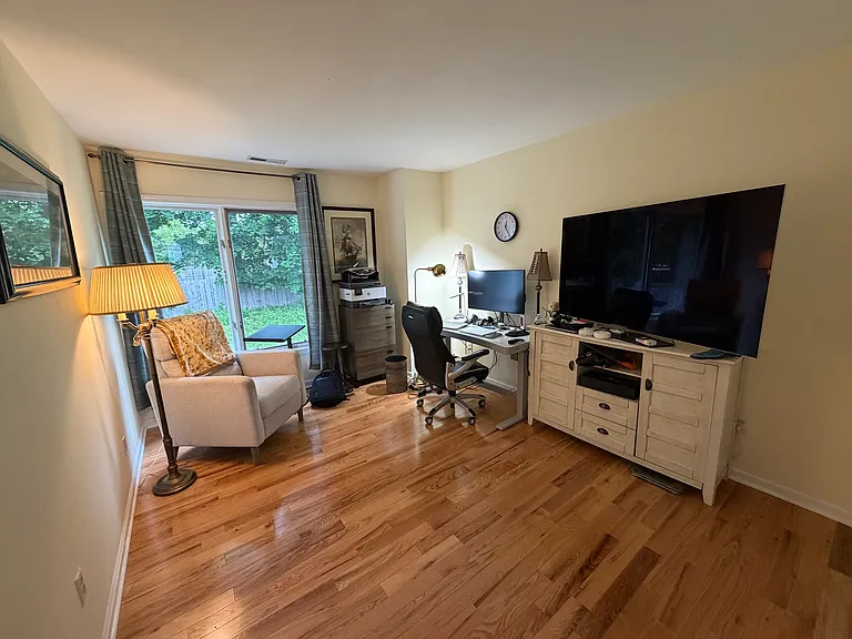 Bedroom #1