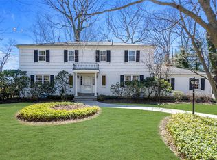 46 Barkers Point Rd, Pt Washington, NY 11050