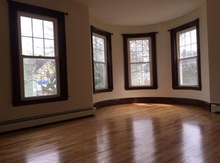 86 Morning St, Portland, ME 04101