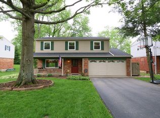1612 Apple Hill Rd, Anderson Twp, OH 45230