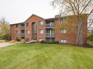 9458 Woodland Hills Dr, Hamilton, OH 45011