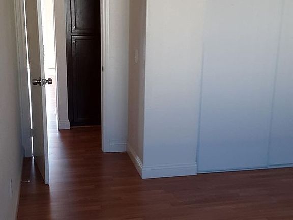 2nd image of 9109 Kenwood Dr #27