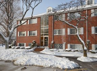 25 Fernview Ave APT 7, North Andover, MA 01845