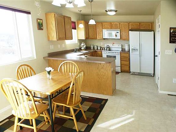 5th image of 1431 Sunny Hill Dr