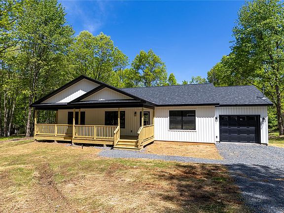 2nd image of 103 Burnshaw Lane Penn