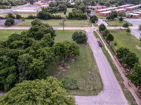 N Saint Louis Ave, Tulsa, OK 74106