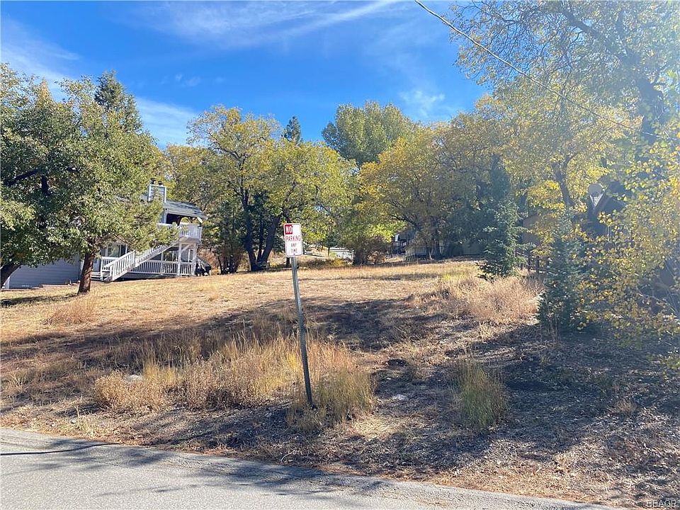 2nd image of 1277 Lassen Dr