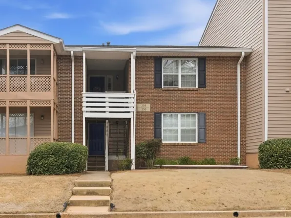 256 Quail Run #256, Roswell, GA 30076