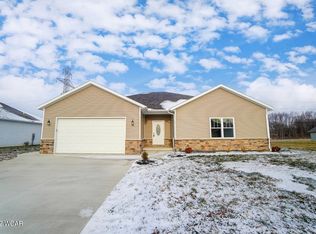 3488 Weldon Dr, Lima, OH 45806