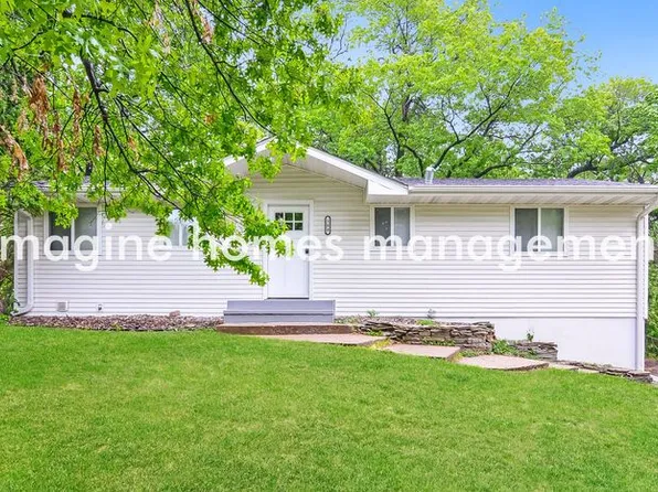 100 Crystal Lake Rd W, Burnsville, MN 55306