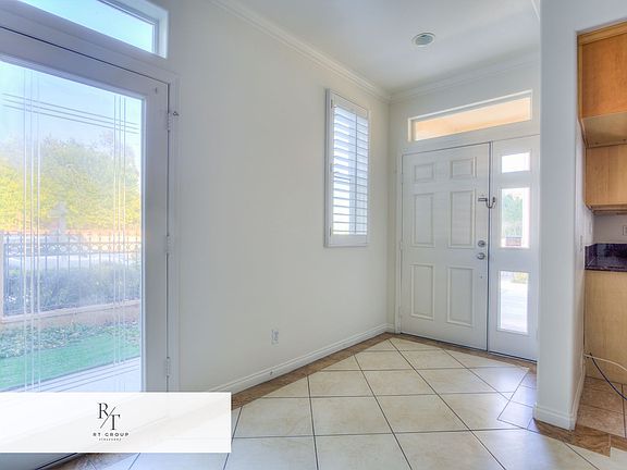 2nd image of 515 Florence Ave