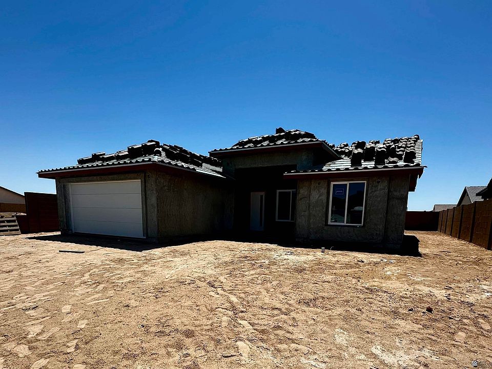 2nd image of 4657 E Hoyos St