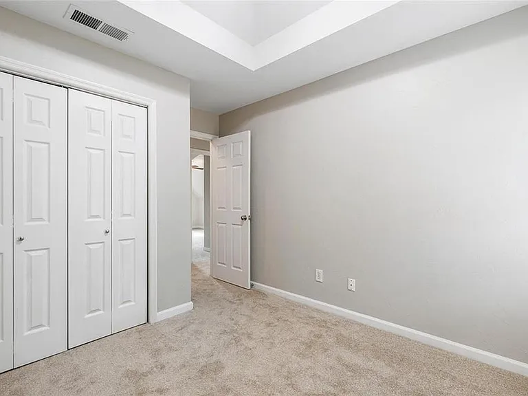 111 Planterra Way — Photo 28