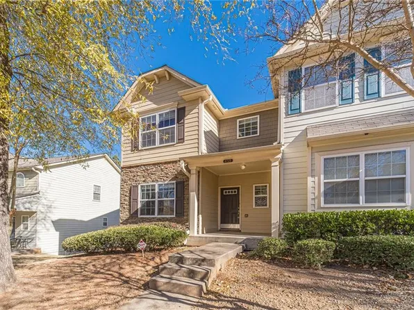 2725 Cedar Dr, Lawrenceville, GA 30043