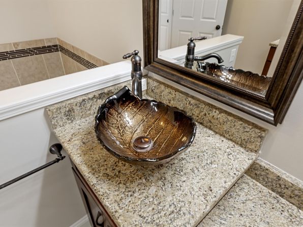 141 Charles Dr, Piedmont, SC 29673