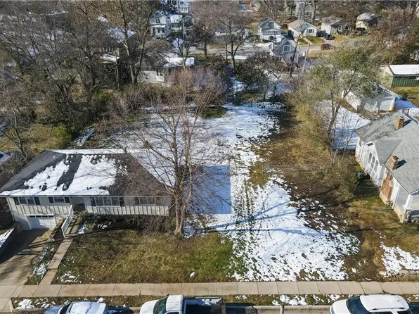 4536 Cambridge St, Kansas City, KS 66103