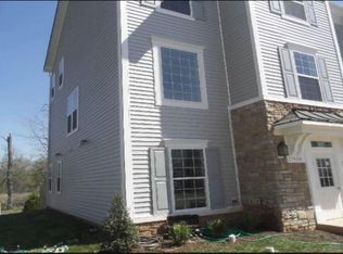 7400 Riding Meadow Way #33, Manassas, VA 20111