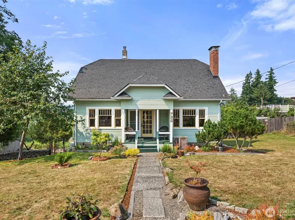 735 Cowlitz Street E, South Bend, WA 98586