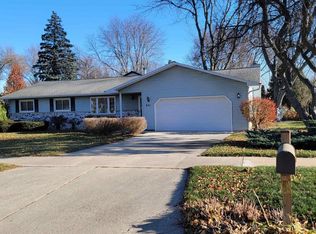 821 N Westfield Rd, Madison, WI 53717