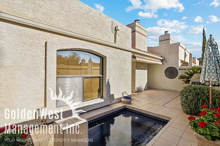 2441 E Rancho Dr — Photo 24