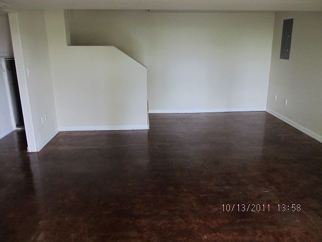2nd image of 3902 E Pioneer